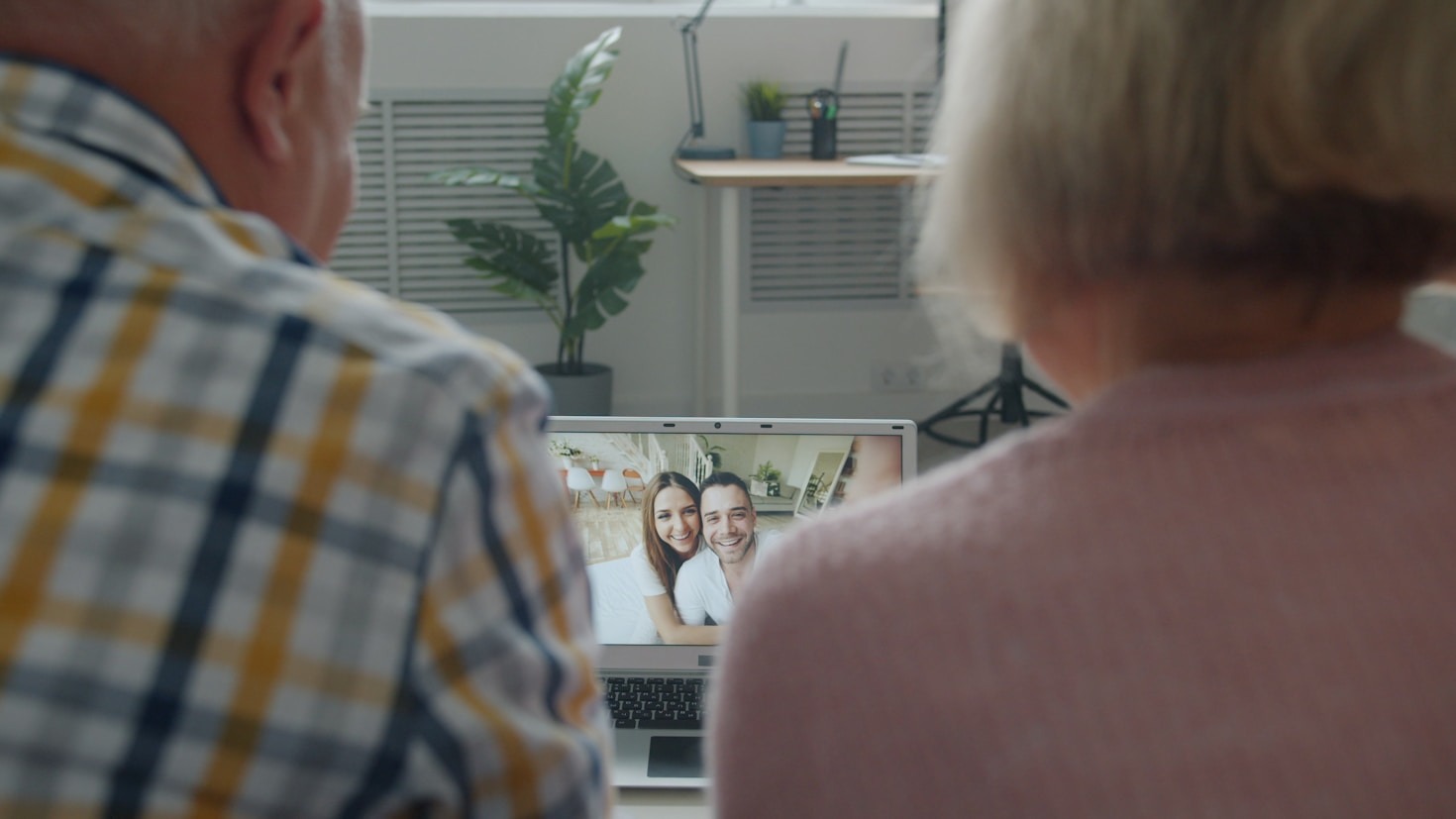 Why Joining a Global Dating Platform is Worth It