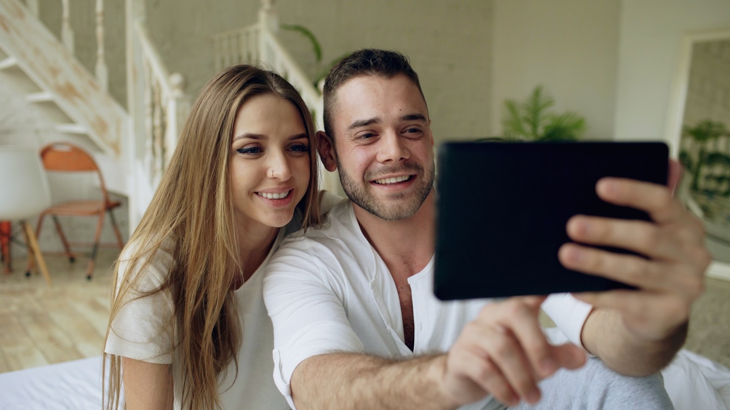 The Role of Technology in Modern Relationships